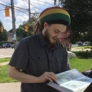 Meet your Posher, Zac